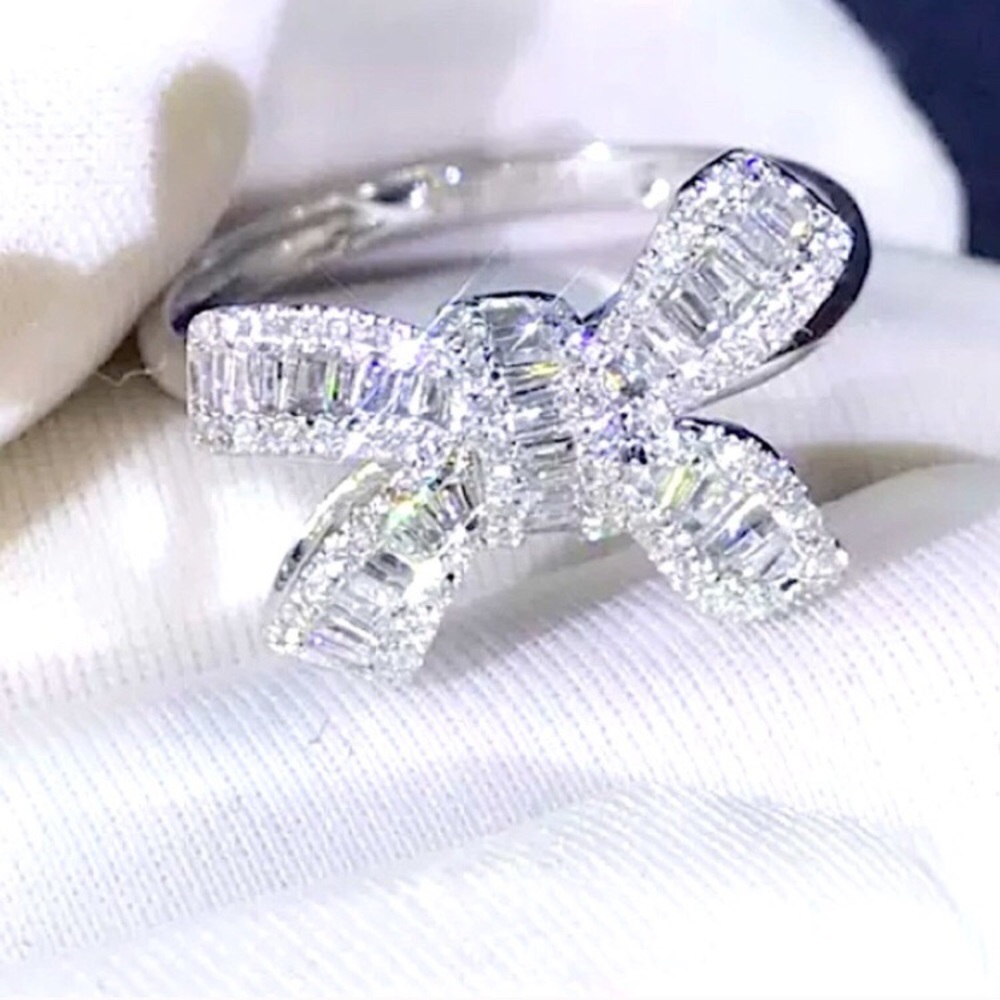 💍 New Simulated 💎 Sterling Silver Looped 💍 - Picture 2 of 5